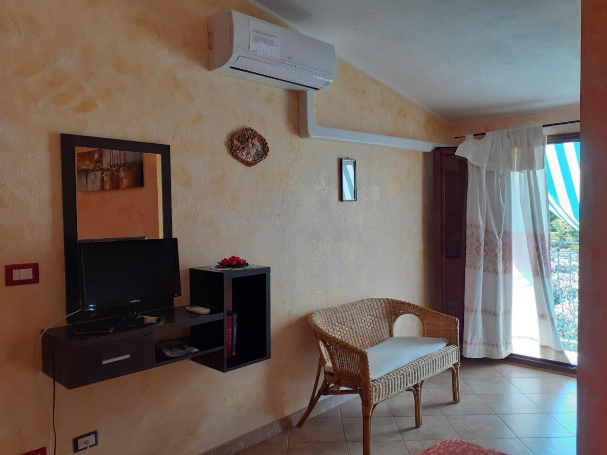 B&B Sa Funtana Кардеду Екстериор снимка