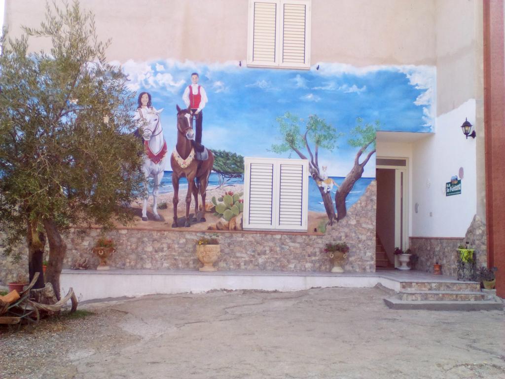 B&B Sa Funtana Кардеду Екстериор снимка